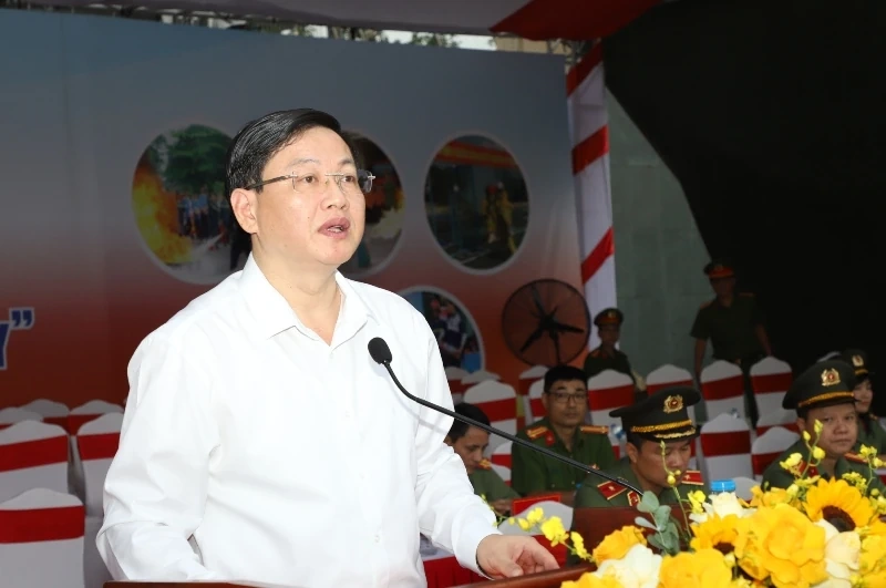 Hơn 200 thành viên Tổ liên gia an toàn PCCC tham gia hội thi nghiệp vụ