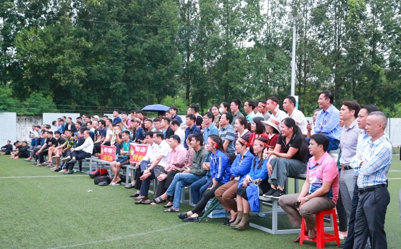 Bế mạc Giải bóng đá nam, nữ trong chương trình Đại hội Thể dục thể thao tỉnh Thanh Hóa