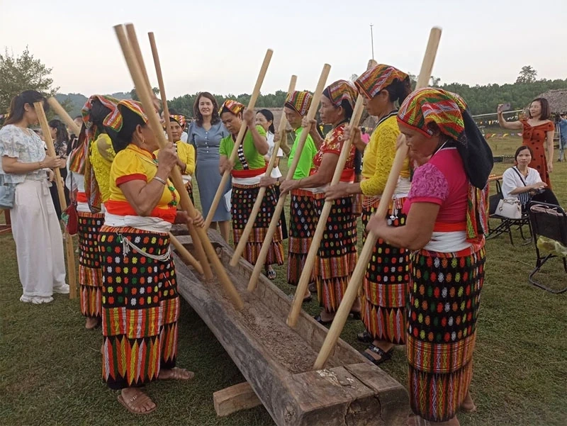 Nhân kỷ niệm 20 năm Ngày Di sản văn hóa Việt Nam (23/11/2005 - 23/11/2025): Vì sự nghiệp bảo tồn di sản xứ Thanh