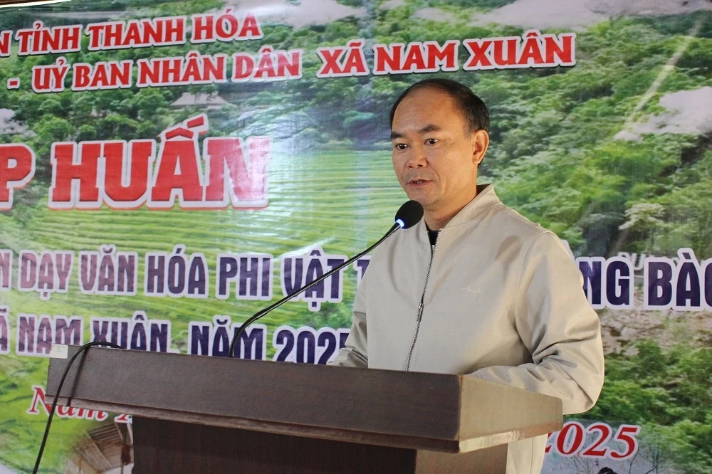 Bồi dưỡng nghiệp vụ truyền dạy văn hóa phi vật thể tại xã Nam Xuân