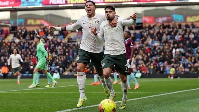 PVF-CAND chia tay HLV Thạch Bảo Khanh; Man City và Liverpool thua sốc