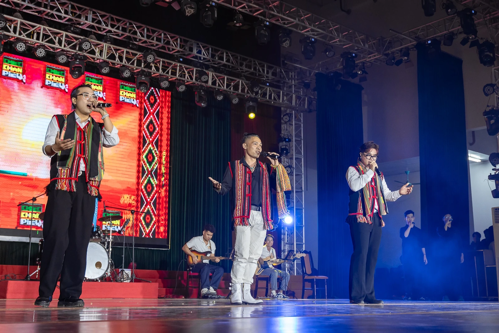 Ấn tượng đêm nhạc “Giai điệu còn mãi”