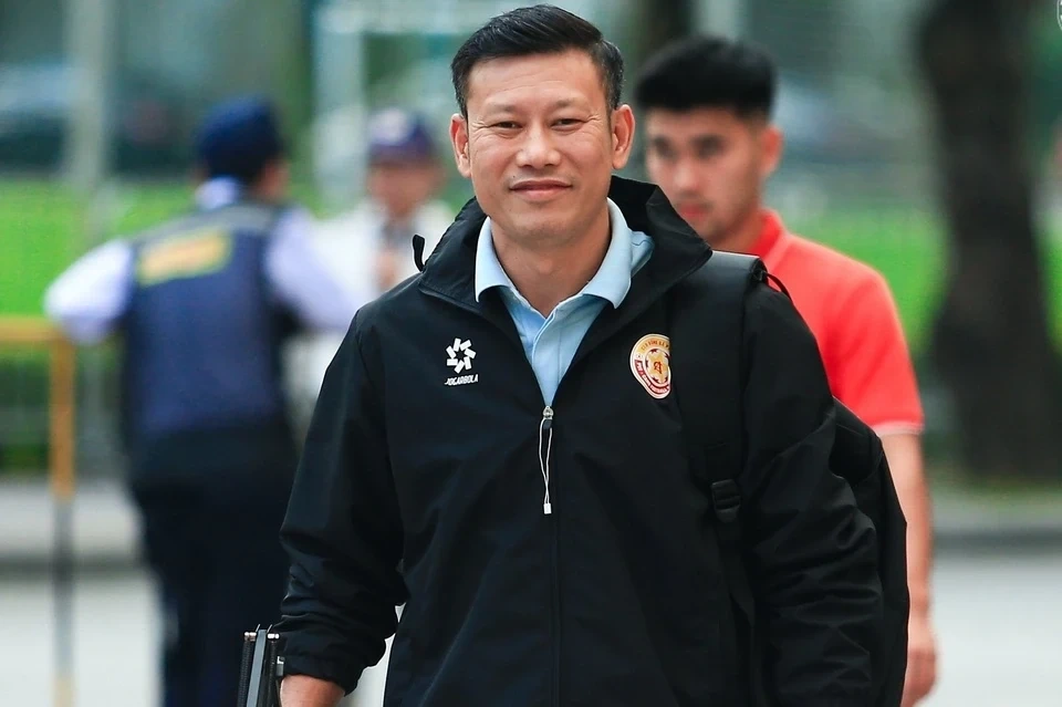 U22 Việt Nam thiệt quân trước trận ra quân SEA Games 33; Barca tăng tốc chiêu mộ Harry Kane