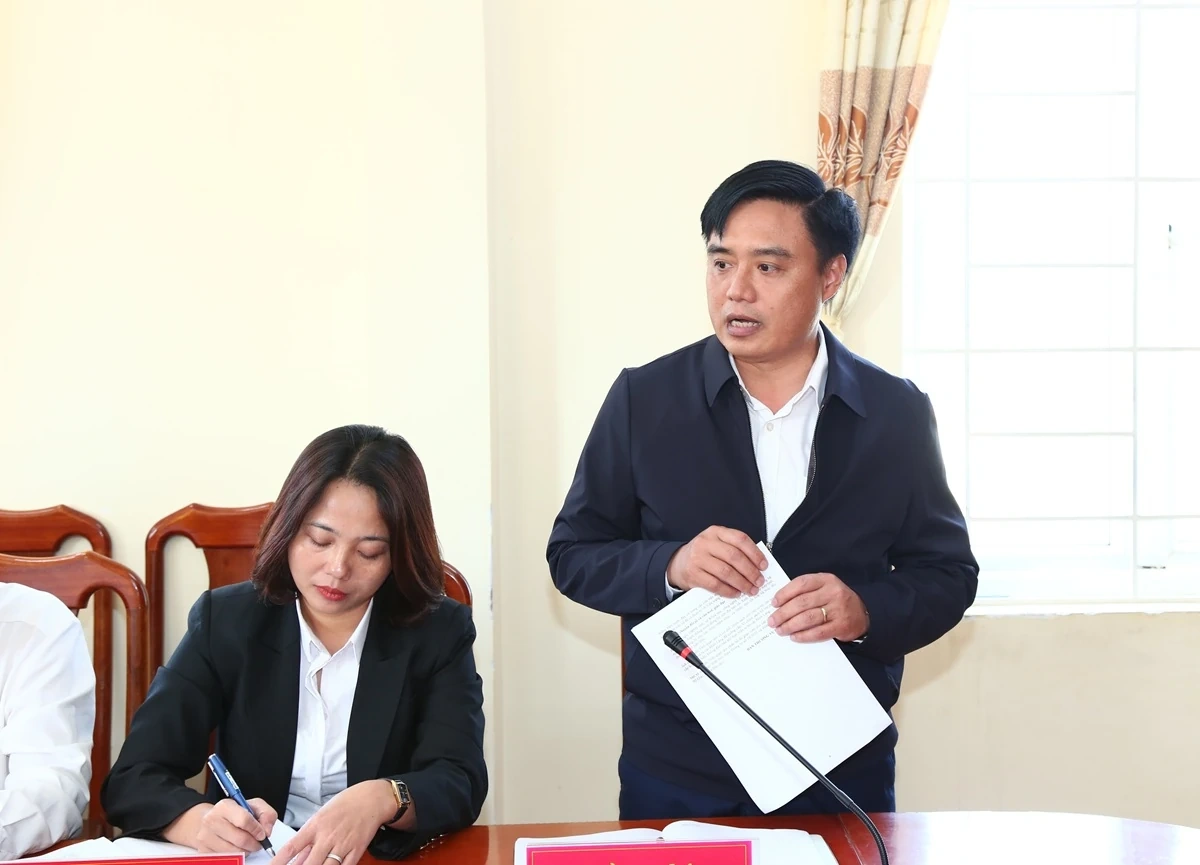 Phó Bí thư Thường trực Tỉnh ủy Nguyễn Hồng Phong thăm, làm việc tại các xã Hà Trung, Tống Sơn