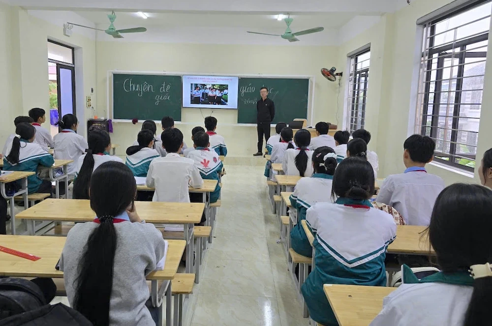 Chăm sóc sức khoẻ sinh sản tuổi vị thành niên: Hành trang tương lai cho thế hệ trẻ