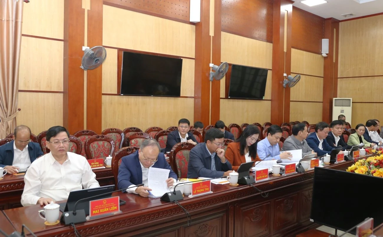 [Cập nhật] Thanh Hóa: 19 chỉ tiêu chủ yếu đạt và vượt kế hoạch năm 2025, thu ngân sách nhà nước đứng đầu Bắc Trung bộ