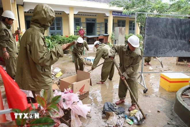 Bộ GD&ĐT sẽ cấp phát sách giáo khoa cho toàn bộ học sinh vùng lũ