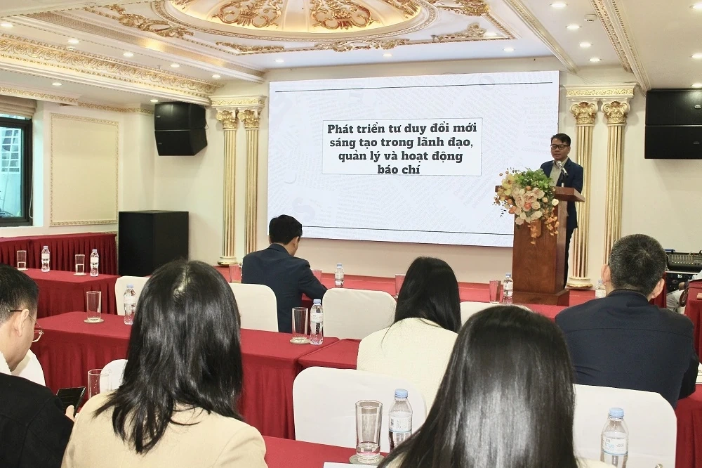 Nâng cao năng lực cho cán bộ làm công tác truyền thông