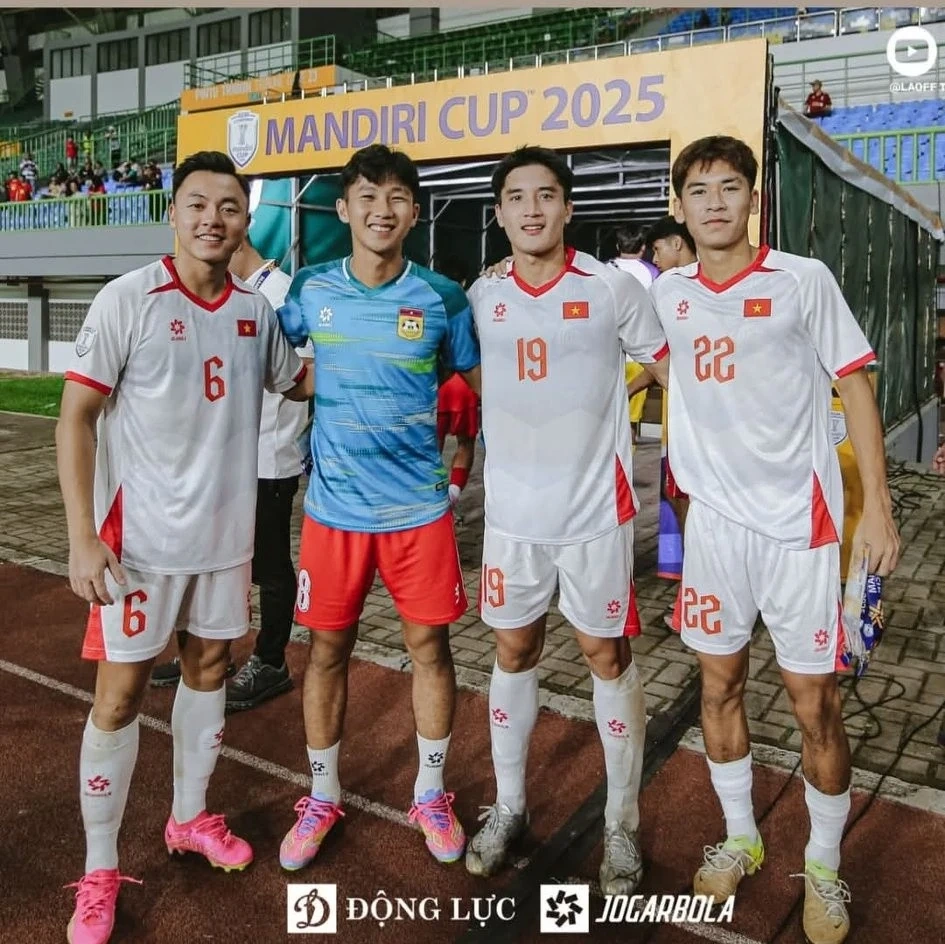 Thủ tướng giao nhiệm vụ cho Đoàn Thể thao Việt Nam tại lễ xuất quân; U22 Việt Nam sẵn sàng “ẵm” vàng SEA Games 33