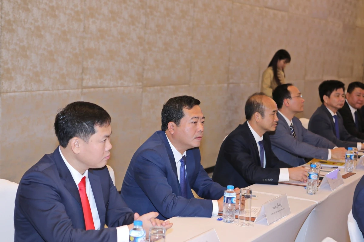 Thanh Hóa - Hủa Phăn ký kết Thỏa thuận hợp tác giai đoạn 2026-2030, mở rộng tầm nhìn chiến lược vì sự phát triển bền vững