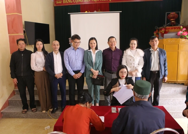 Hỗ trợ lao động trả công cho thành viên các HTX nông nghiệp bị ảnh hưởng do thiên tai