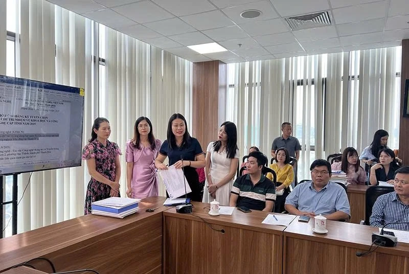 Hoàn thiện quản lý nâng tầm các nhiệm vụ khoa học và công nghệ