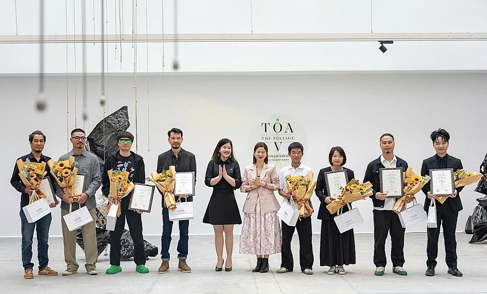 Triển lãm “Tỏa V – Điểm chạm khoa học”: Cuộc đối thoại giữa nghệ thuật và trí tuệ nhân loại