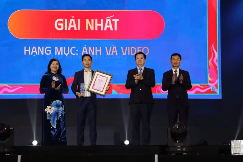 Vinh danh các tác phẩm đạt giải thưởng truyền thông về quyền con người Việt Nam hạnh phúc 2025