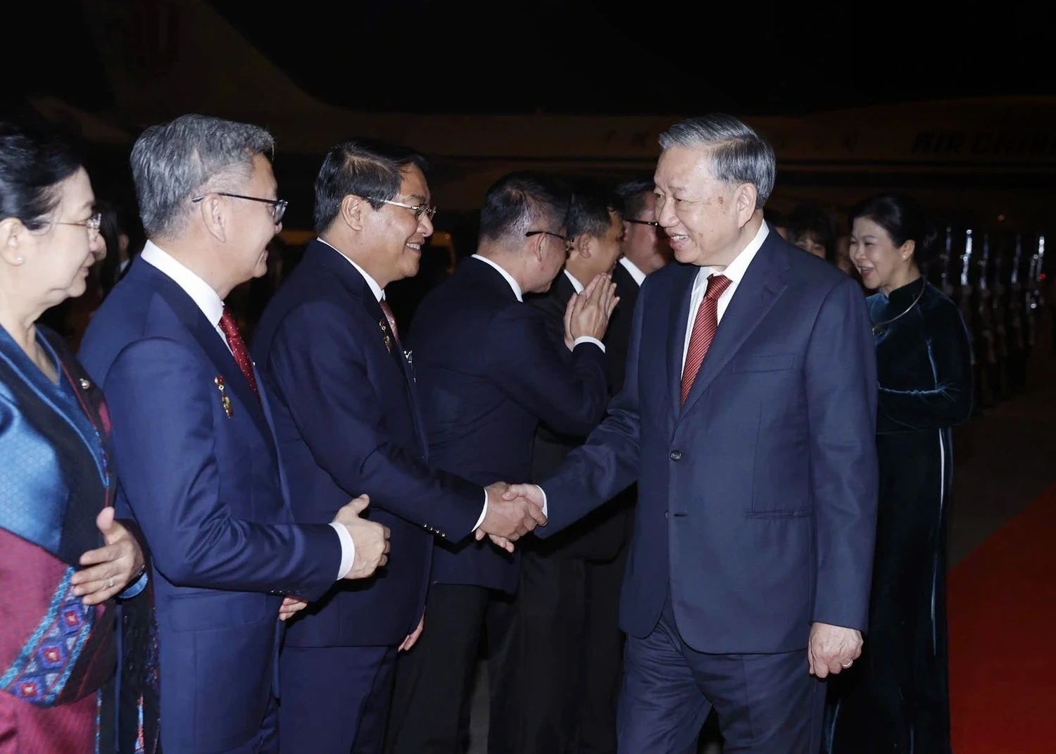 Tổng Bí thư Tô Lâm và Phu nhân kết thúc tốt đẹp chuyến thăm cấp Nhà nước tới Lào