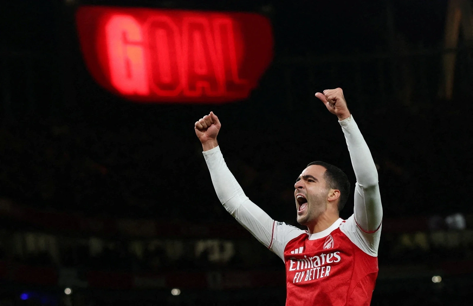 Chủ nhà Thái Lan bị chỉ trích vì sự cố Quốc ca và cờ quốc gia tại SEA Games 33; Arsenal xây chắc ngôi đầu Ngoại Hạng Anh