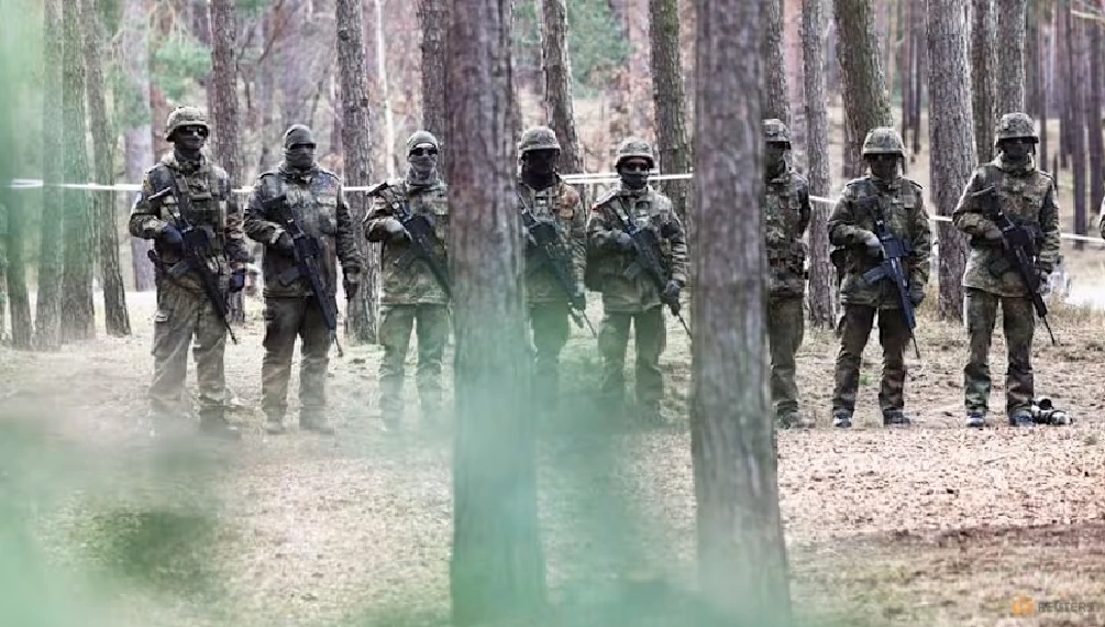 Quốc hội Đức thông qua luật nghĩa vụ quân sự gây tranh cãi