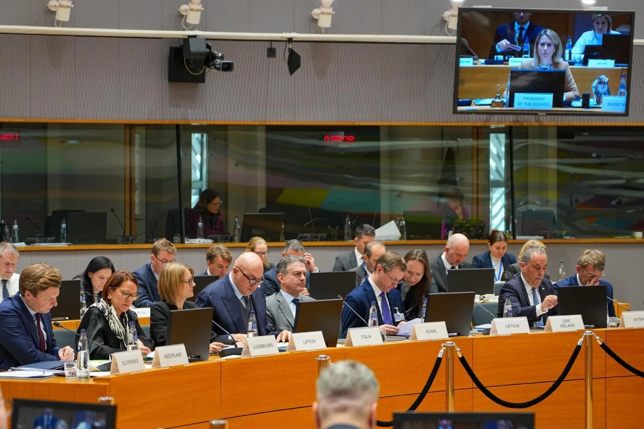 Tổng thống Pháp – Ukraine: Kyiv và Brussels phải giữ vai trò trung tâm trong mọi kế hoạch hòa bình