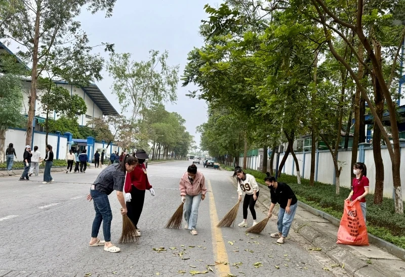 Công ty TNHH Giầy Rollsport Việt Nam phát động tổng vệ sinh môi trường năm 2025