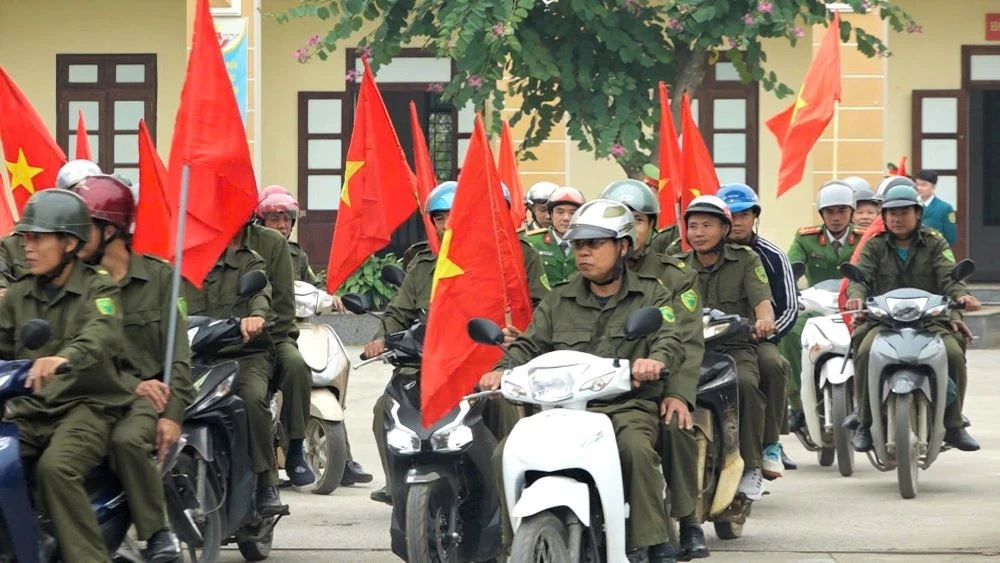 Công an xã Vĩnh Lộc ra quân tấn công, trấn áp tội phạm, bảo đảm an ninh trật tự