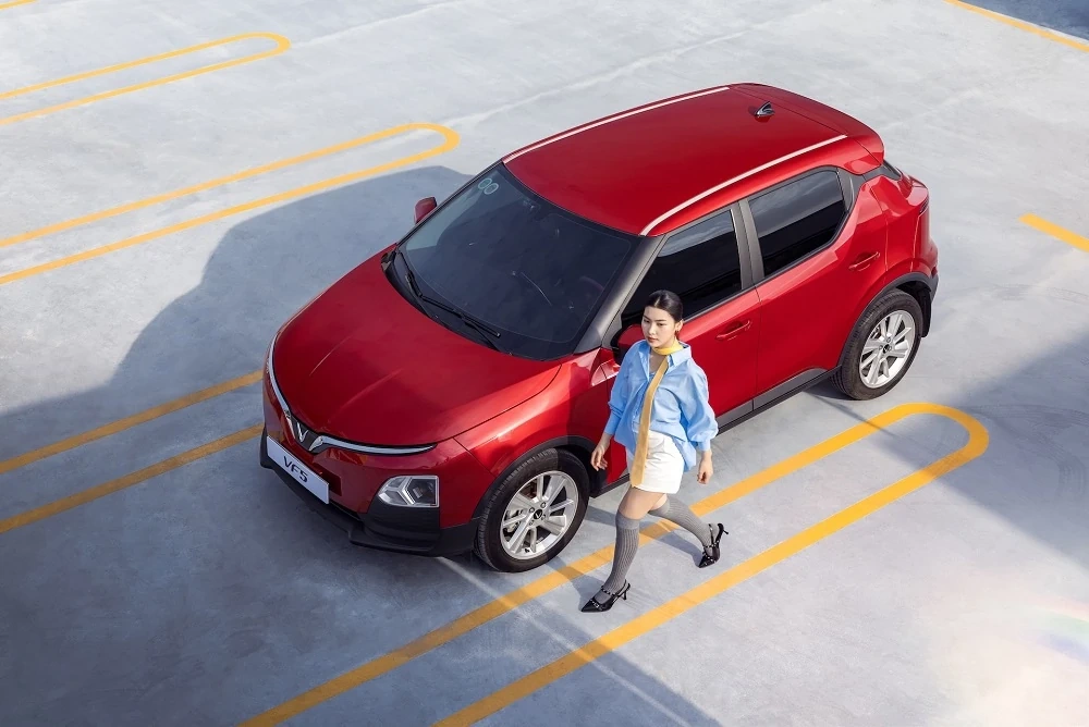 VinFast bàn giao 23.186 ô tô điện trong tháng 11, giữ vững ngôi vị số 1 thị trường