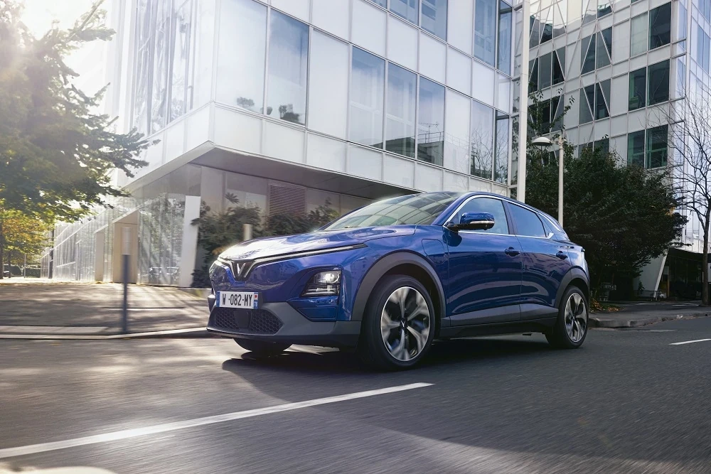 VinFast bàn giao 23.186 ô tô điện trong tháng 11, giữ vững ngôi vị số 1 thị trường