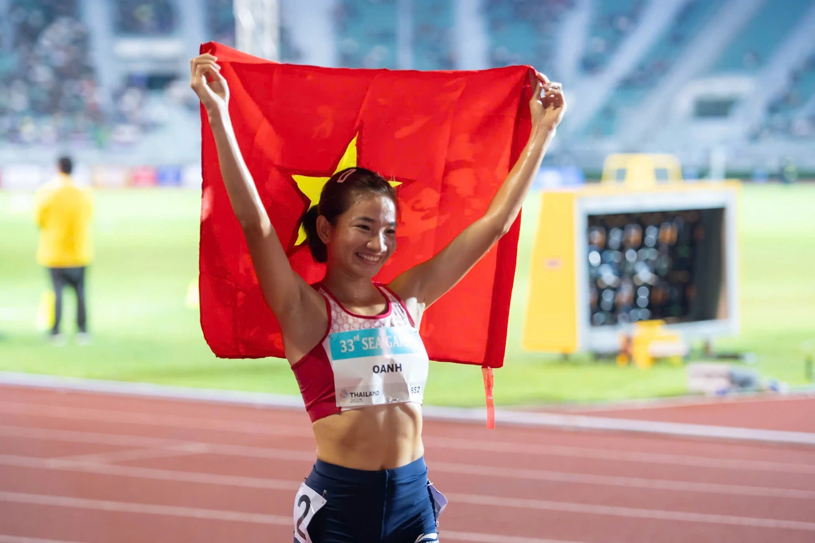 [Trực tiếp] SEA Games 33 ngày 13/12: Việt Nam chạm mốc 30 HCV; Điền kinh bùng nổ mưa vàng cuối ngày!