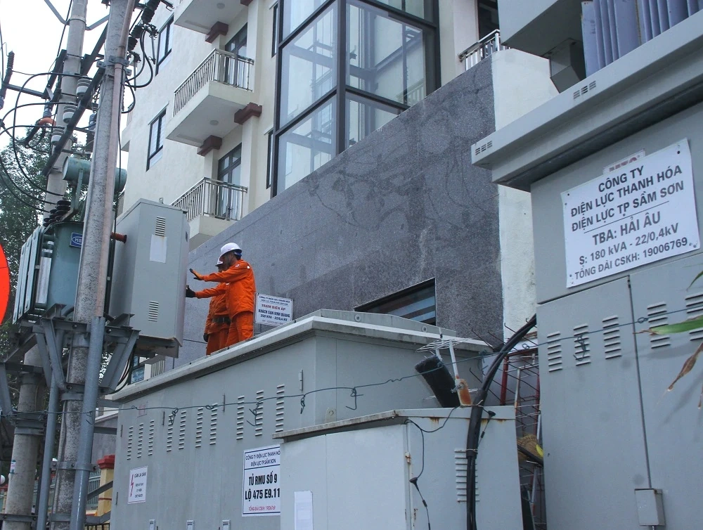 50 khách hàng lớn, khách hàng 110kV được vệ sinh miễn phí trạm biến áp thuộc tài sản của khách hàng