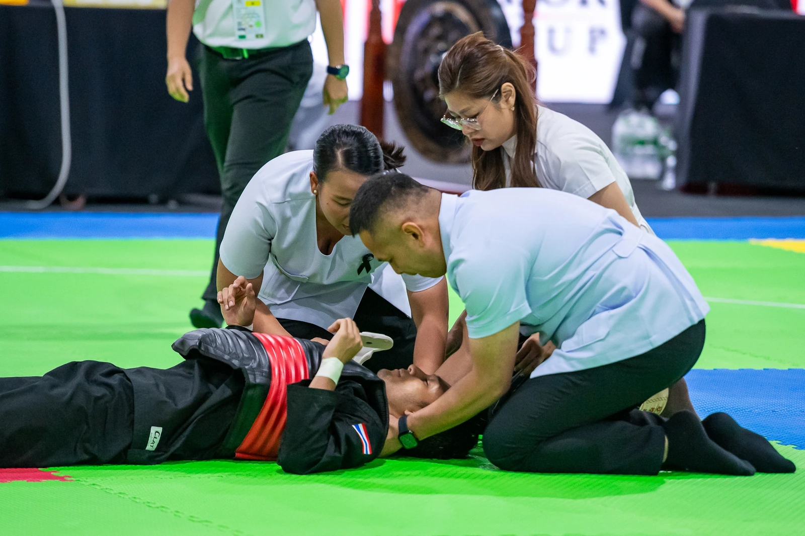 Thua nghiệt ngã, Vũ Văn Kiên rơi nước mắt ngậm ngùi chia tay SEA Games