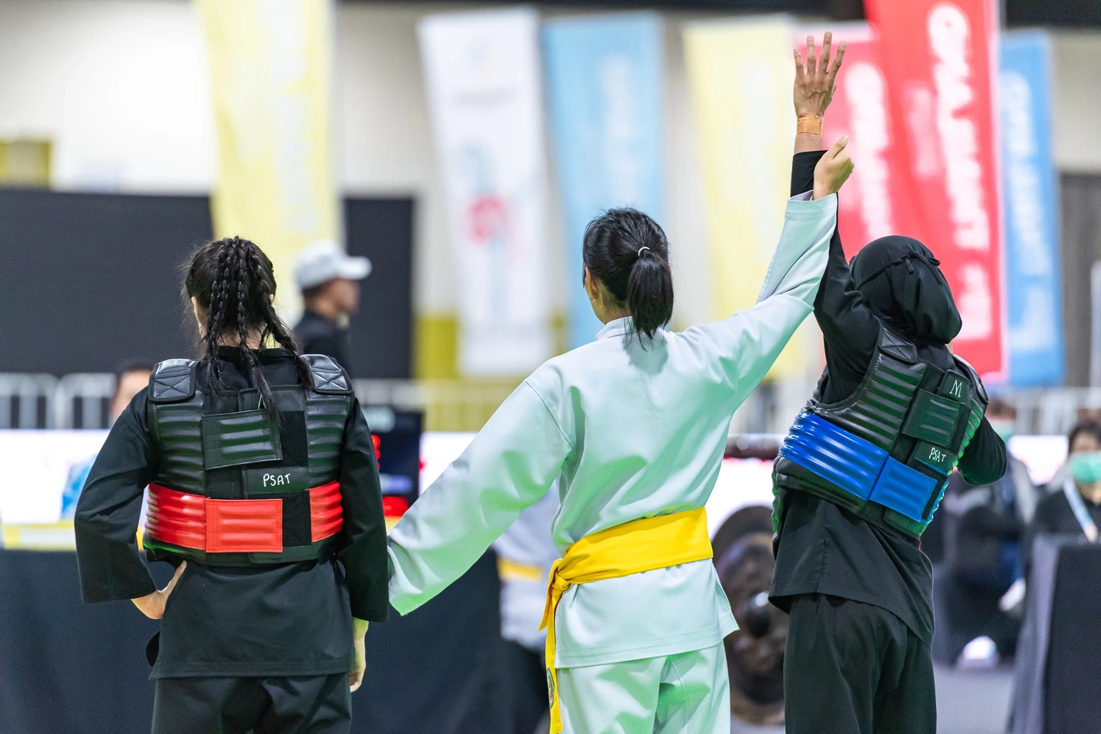 Nén đau thi đấu, VĐV 18 tuổi xứ Thanh giành HCB Pencak Silat tại SEA Games đầu tiên trong sự nghiệp