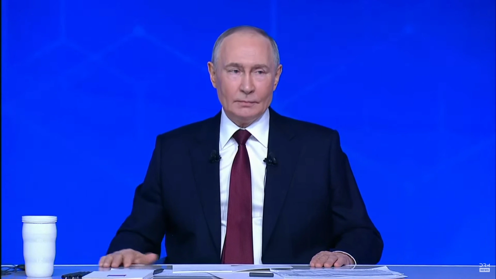 Tổng thống Nga Vladimir Putin đối thoại với người dân và báo chí