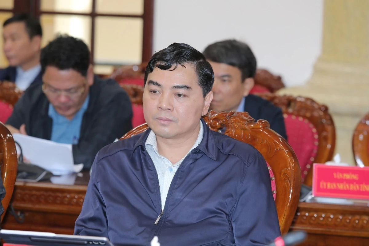 Ban Thường vụ Tỉnh ủy thảo luận các nội dung liên quan trực tiếp đến việc thực hiện nhiệm vụ năm 2026