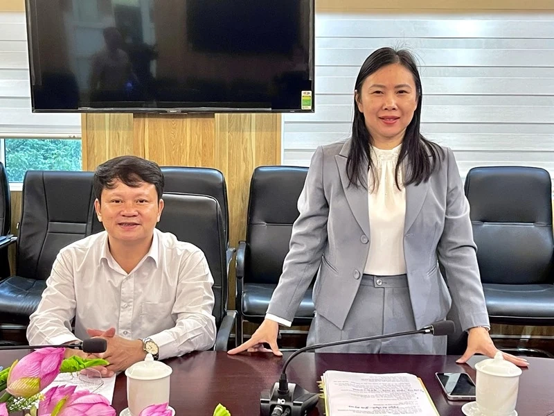 Ủy ban MTTQ tỉnh tiếp nhận ủng hộ đồng bào miền Trung, Tây Nguyên khắc phục hậu quả mưa lũ