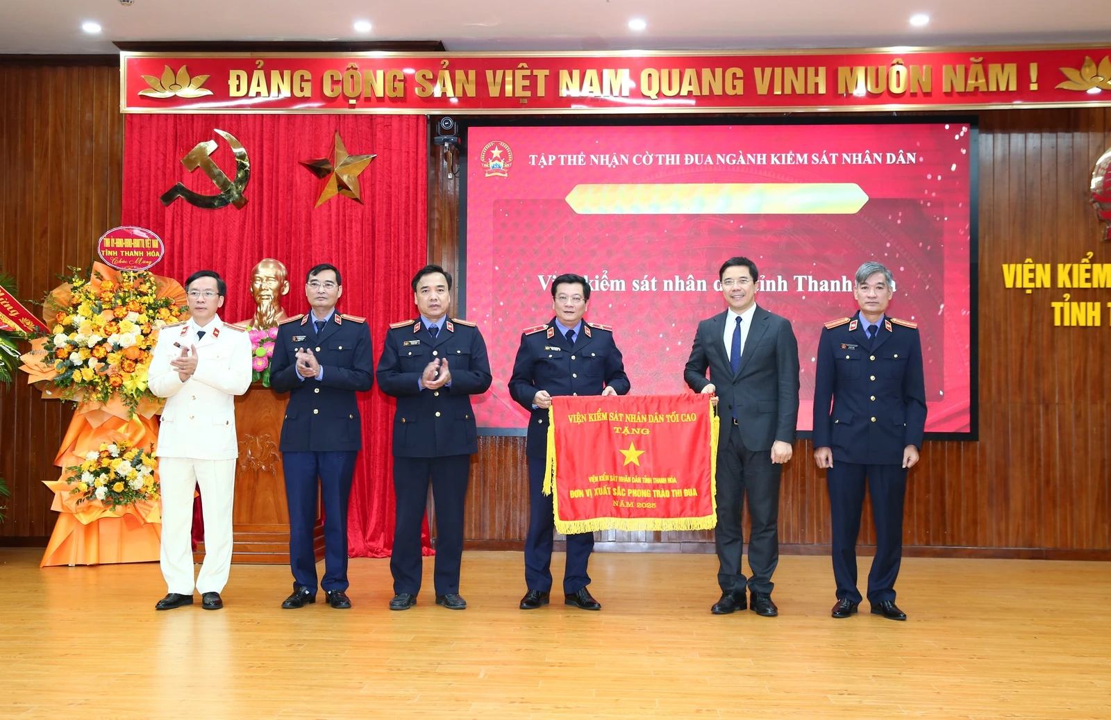 Tập trung thực hiện tốt trách nhiệm công tố và kiểm sát hoạt động tư pháp