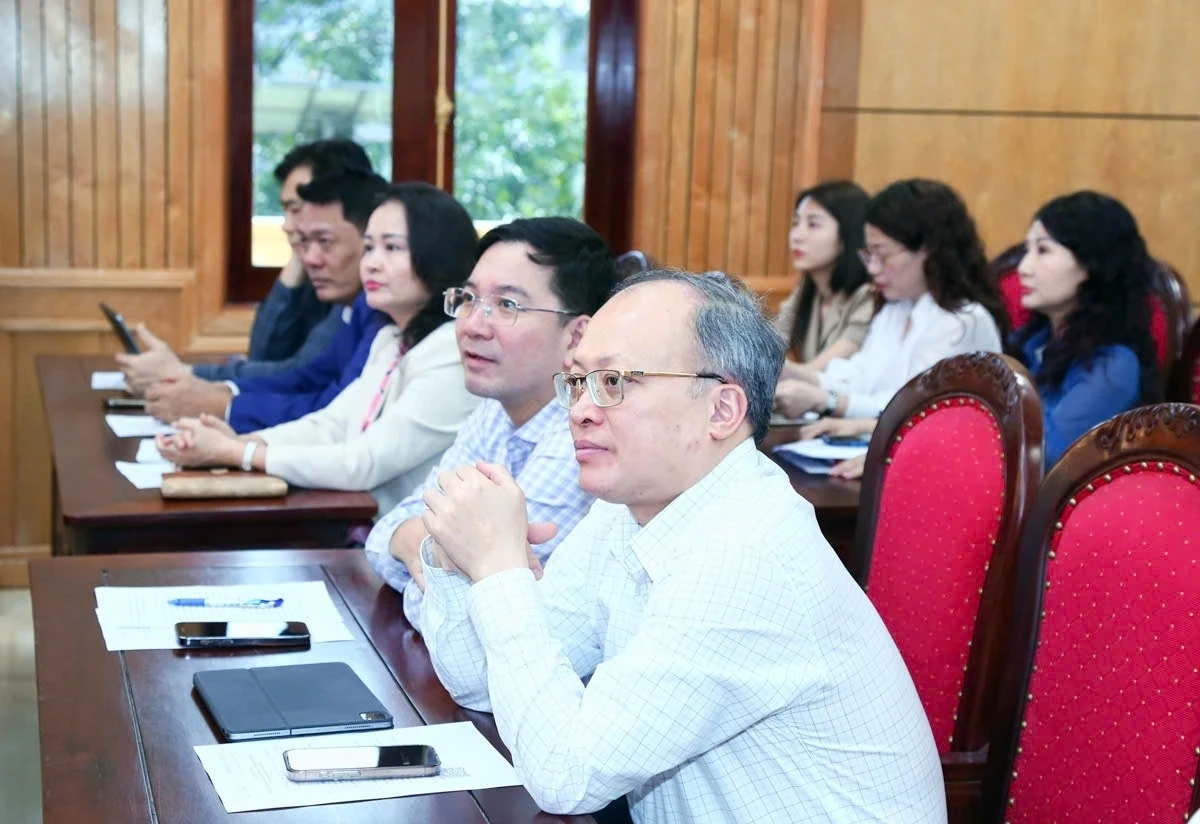 Thực hiện tốt công tác đào tạo, bồi dưỡng đội ngũ cán bộ lãnh đạo, quản lý