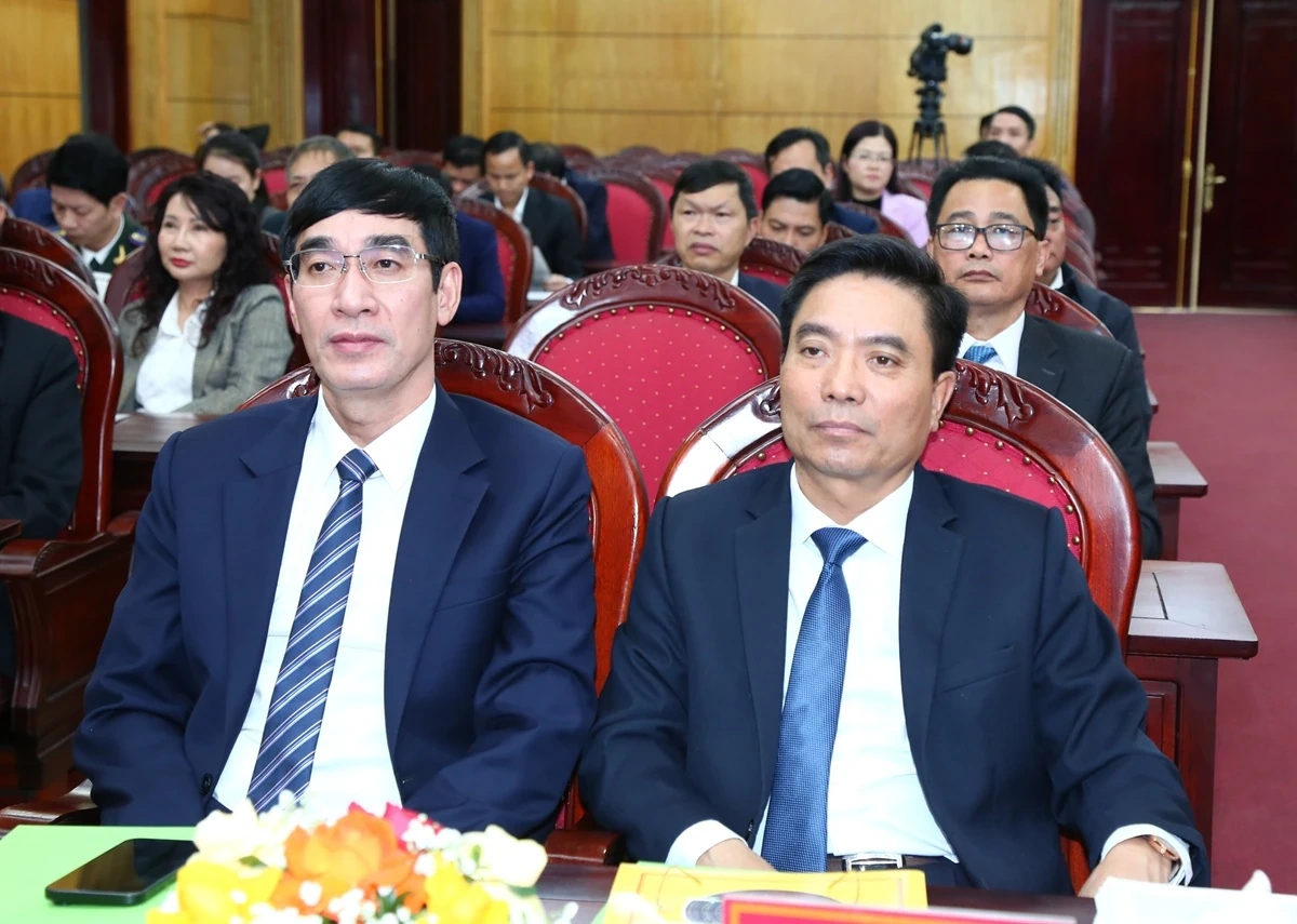 Xây dựng đội ngũ cán bộ ngành Nội chính Đảng liêm chính, bản lĩnh, trung thành, trách nhiệm và chuyên nghiệp