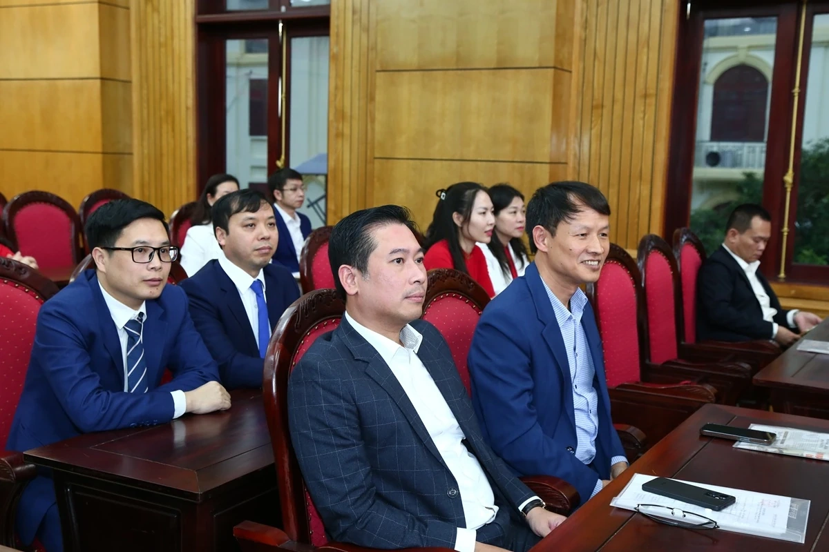 Xây dựng đội ngũ cán bộ ngành Nội chính Đảng liêm chính, bản lĩnh, trung thành, trách nhiệm và chuyên nghiệp