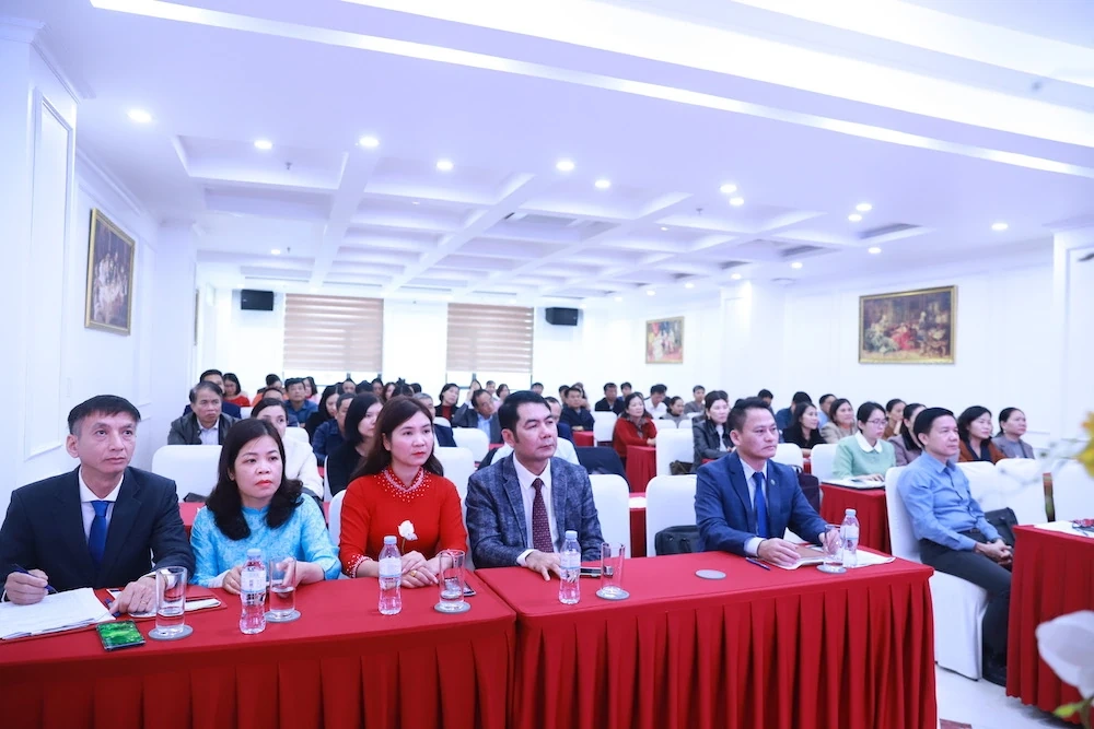 Nâng cao chất lượng dân số đáp ứng yêu cầu phát triển kinh tế - xã hội