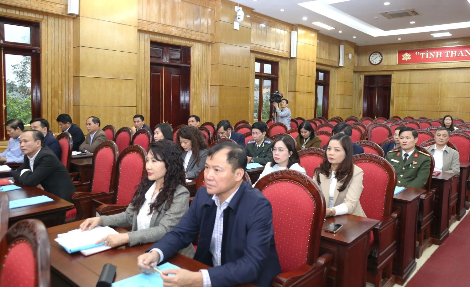 Chuyển trọng tâm công tác kiểm tra, giám sát sang cảnh báo, phòng ngừa từ sớm, từ xa