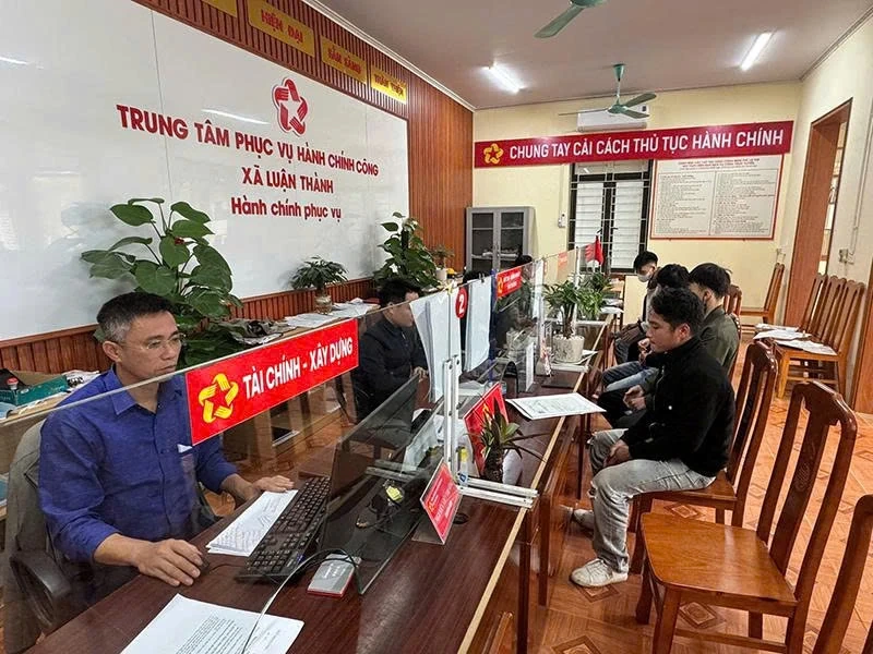 Luận Thành đột phá tư duy, đưa dịch vụ công đến gần dân qua nhịp cầu số