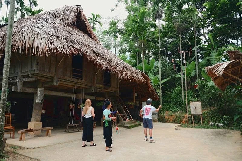 Khi du lịch cộng đồng trở thành “ngôi nhà văn hóa mở”