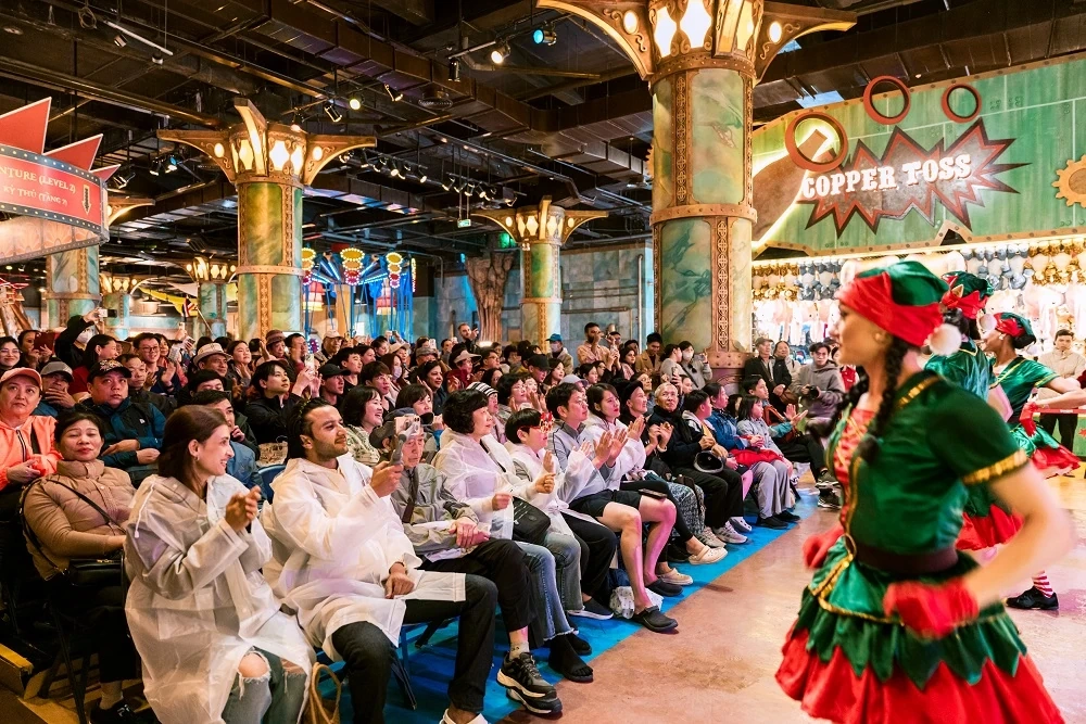 Sun World Ba Na Hills biến thành “ngôi làng cổ tích” dịp Giáng sinh