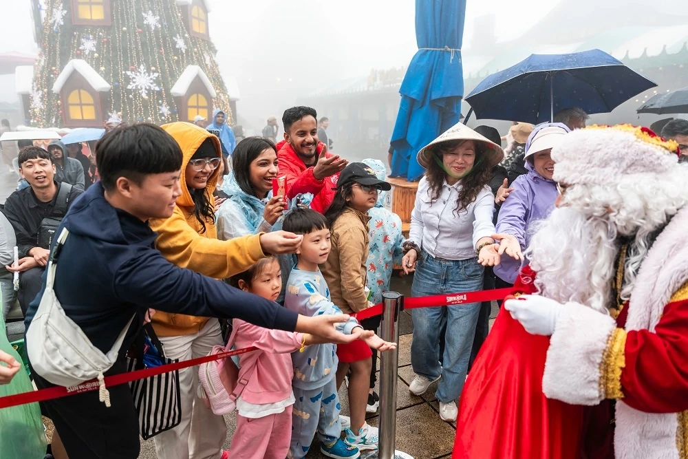 Sun World Ba Na Hills biến thành “ngôi làng cổ tích” dịp Giáng sinh