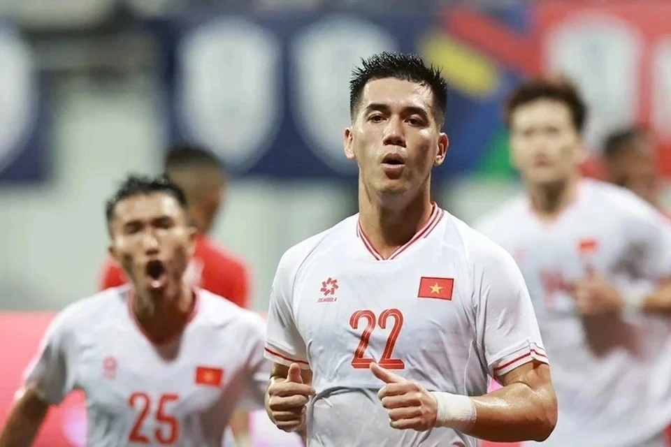 Chờ đợi chủ nhân Quả bóng Vàng 2025; Indonesia đề xuất mô hình “SEA Games Plus”