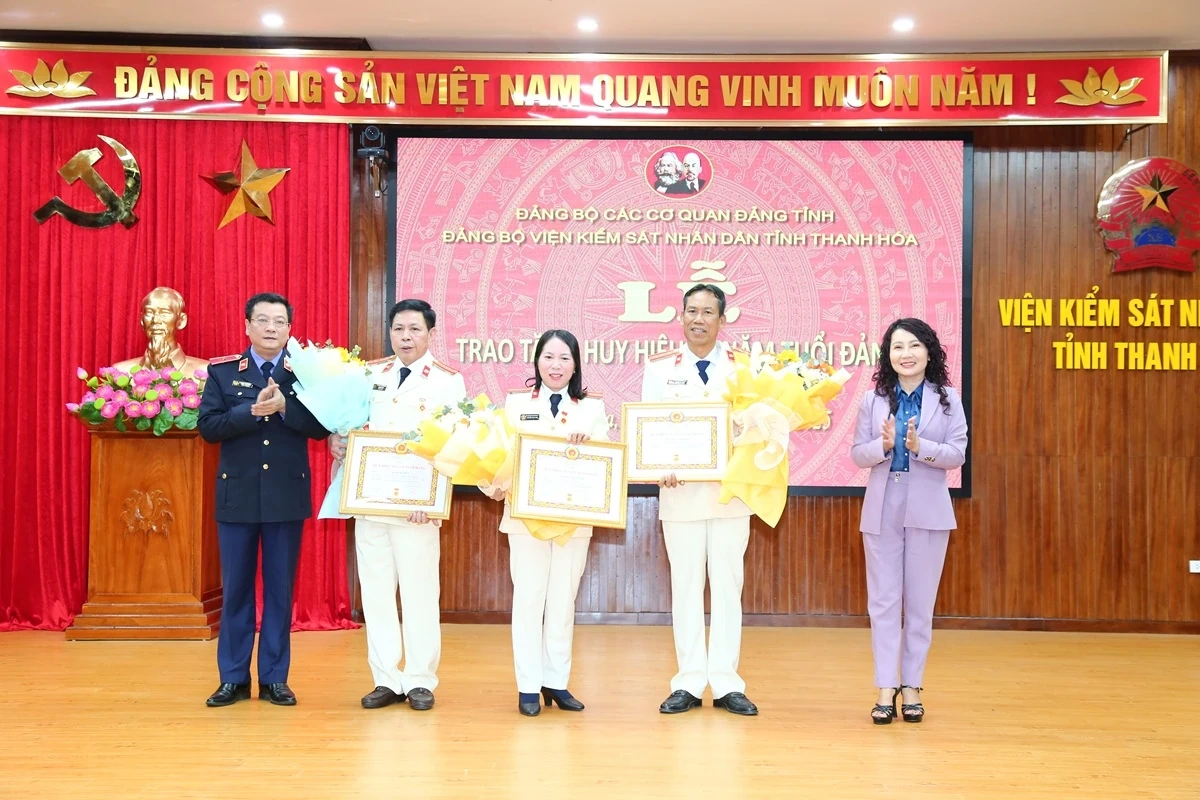 Tập trung lãnh đạo, chỉ đạo nâng cao hiệu lực, hiệu quả công tác thực hành quyền công tố, kiểm sát hoạt động tư pháp