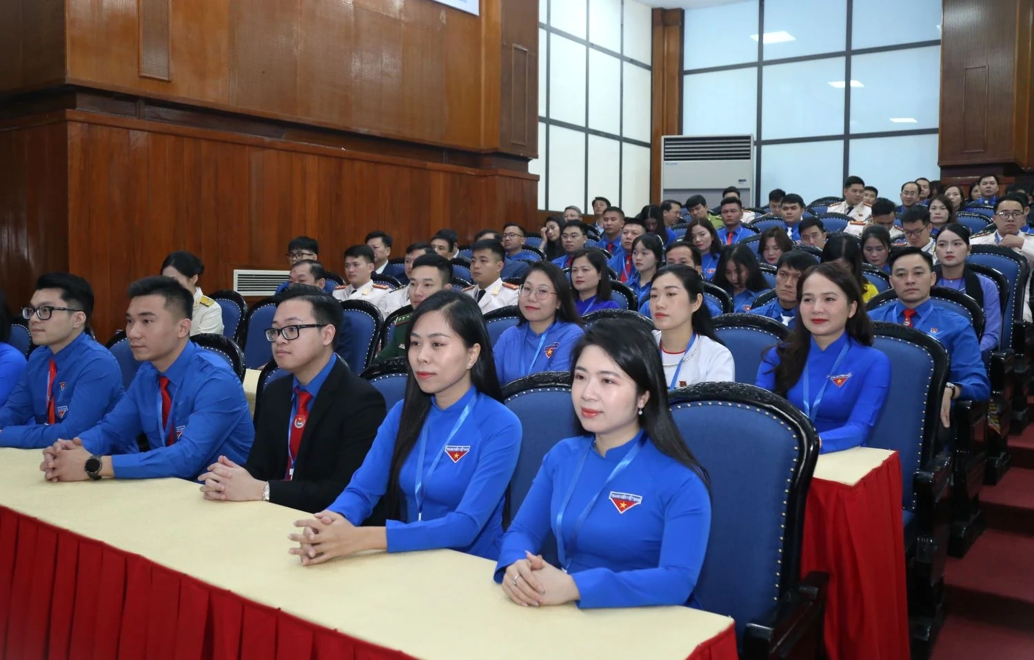 Xây dựng lớp thanh niên Thanh Hóa có lý tưởng cách mạng, bản lĩnh chính trị, đạo đức trong sáng, tri thức, khát vọng phát triển