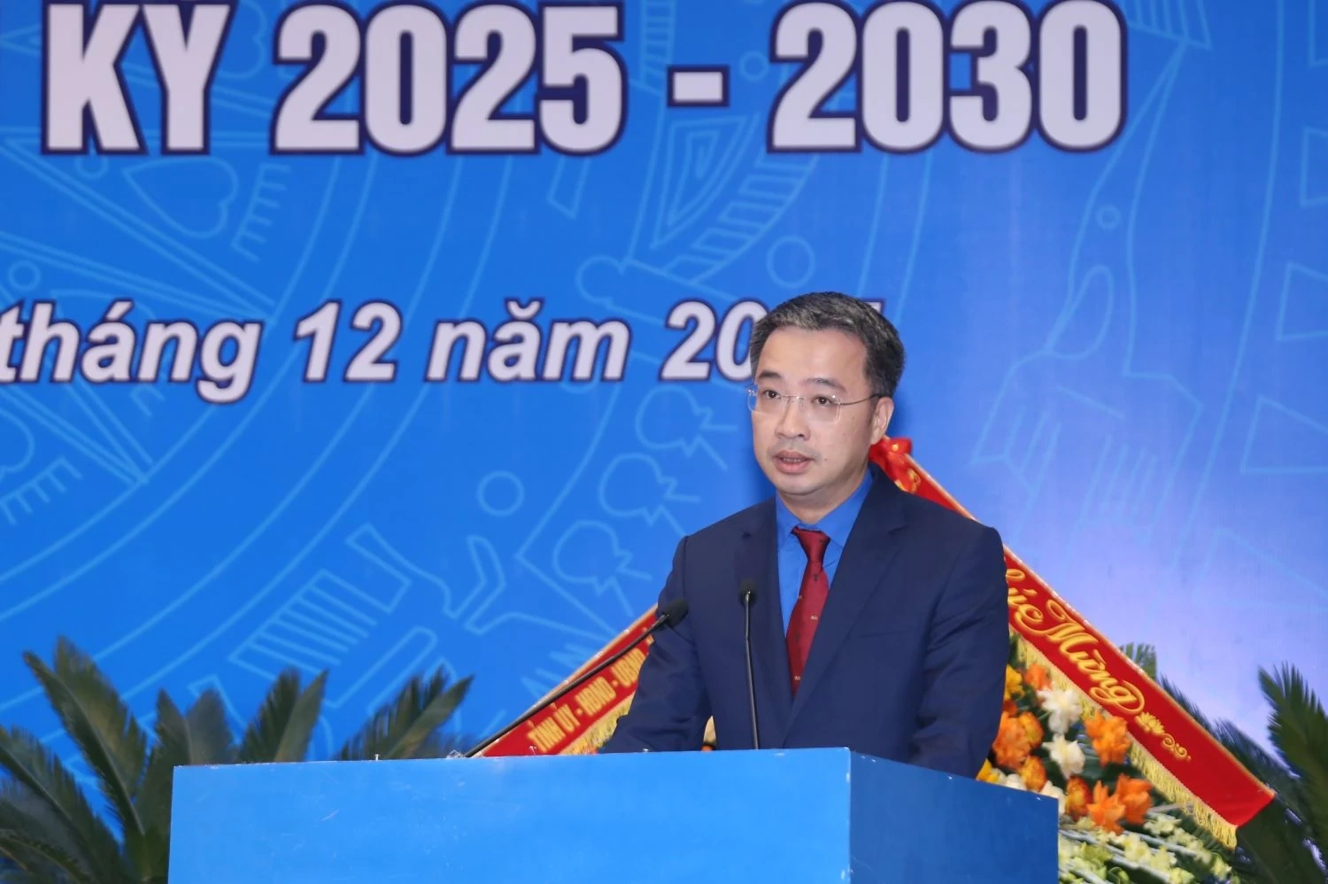 Xây dựng lớp thanh niên Thanh Hóa có lý tưởng cách mạng, bản lĩnh chính trị, đạo đức trong sáng, tri thức, khát vọng phát triển