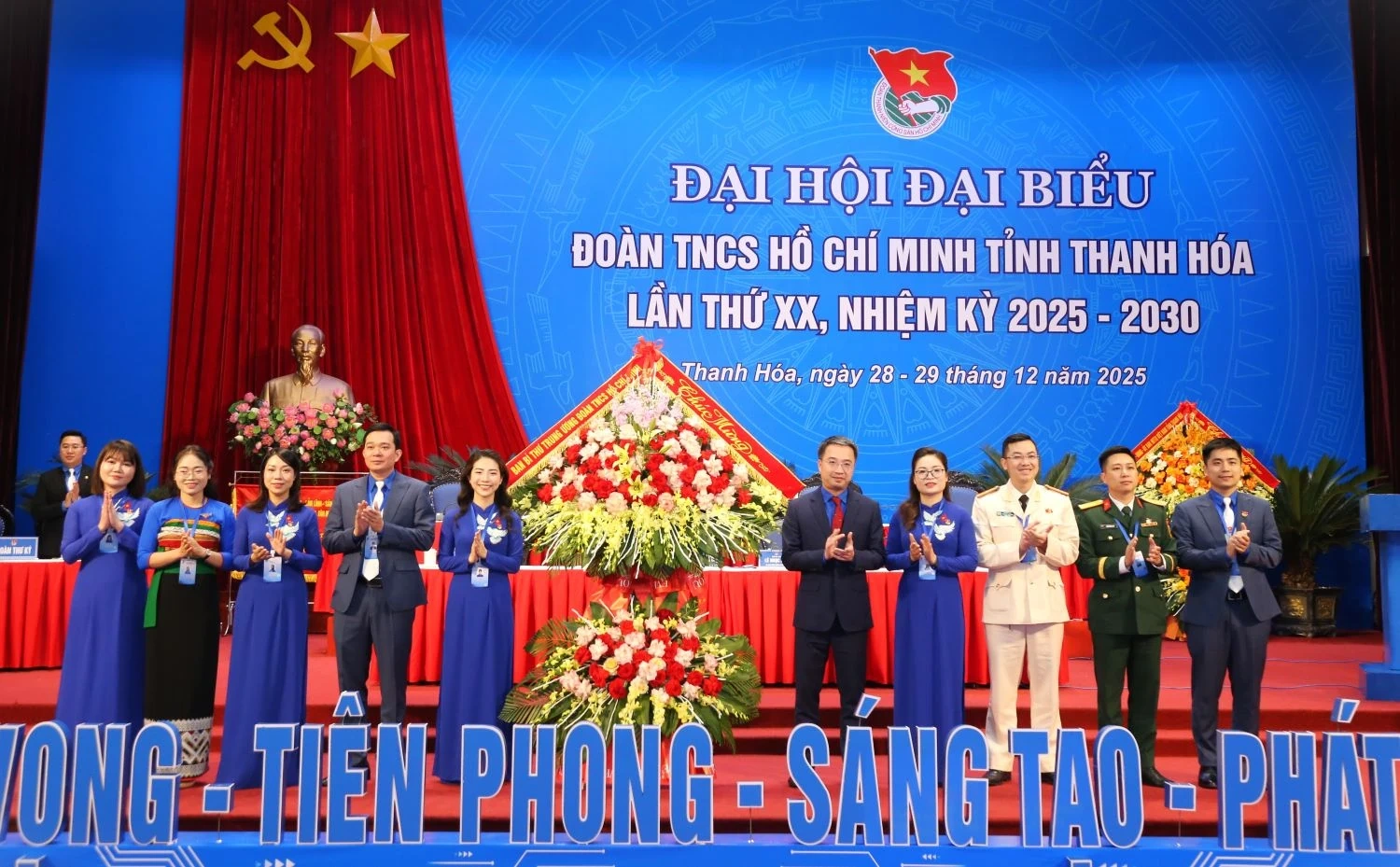 Xây dựng lớp thanh niên Thanh Hóa có lý tưởng cách mạng, bản lĩnh chính trị, đạo đức trong sáng, tri thức, khát vọng phát triển