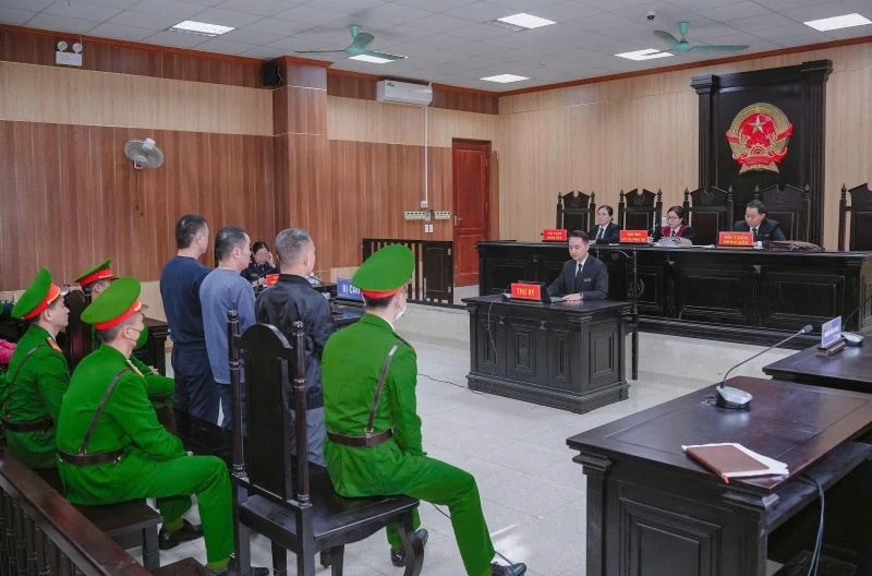 Vi “Ngộ” tiếp tục chịu án về tội đưa hối lộ