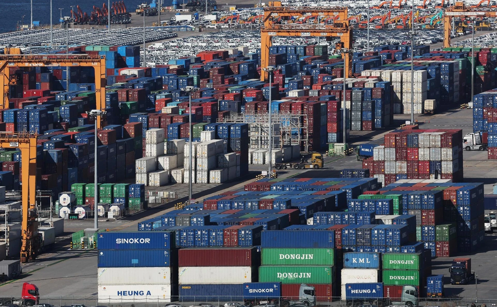 Hàn Quốc gia nhập nhóm 6 nền kinh tế có quy mô xuất khẩu lớn nhất thế giới